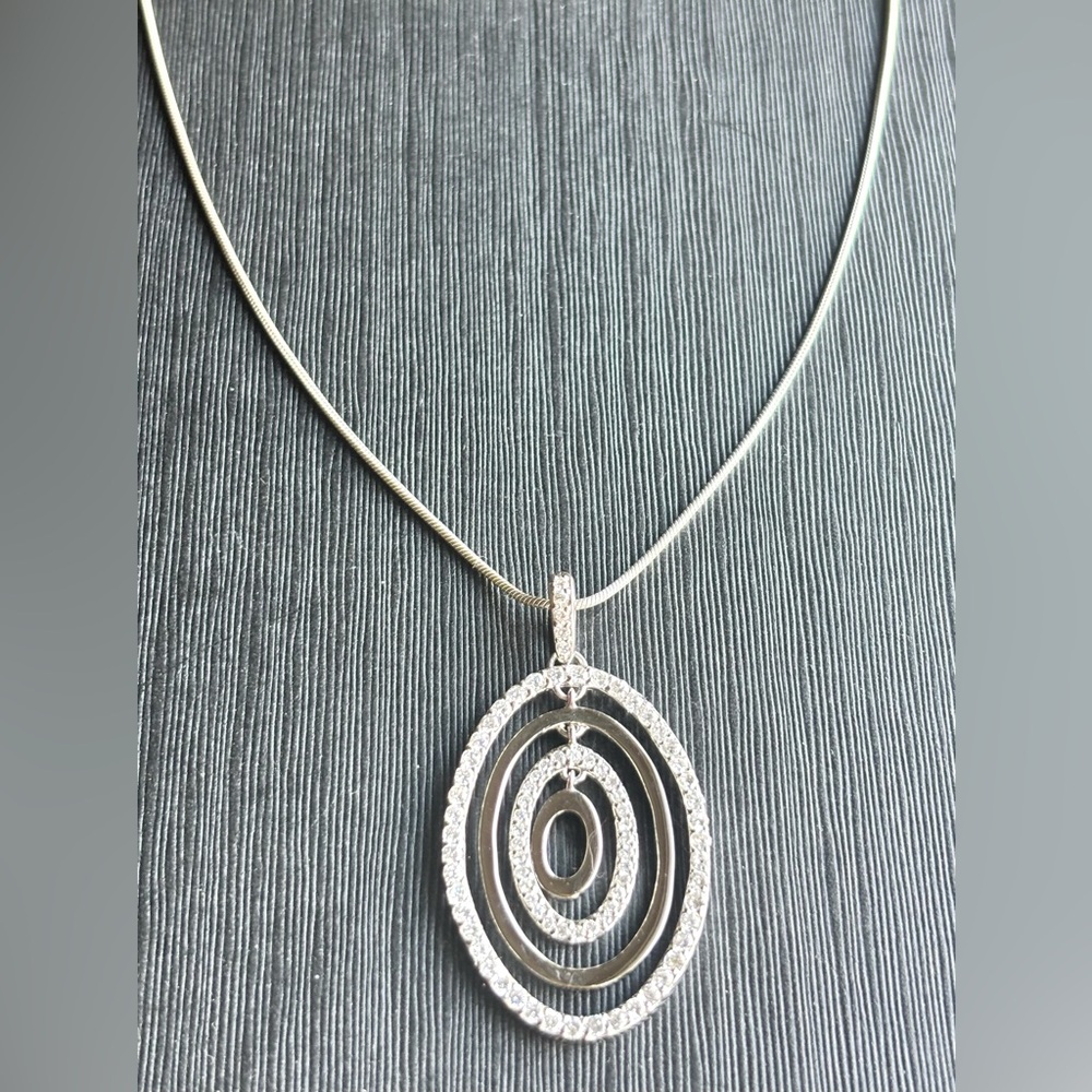 Vintage Sterling Silver & Crystal Pendant Necklace
Made in Italy
Never Worn